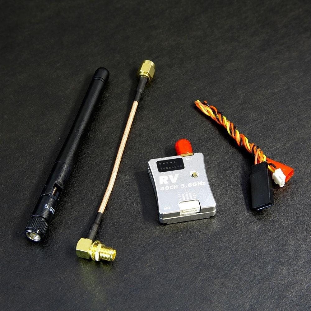 5.8 GHz 600mW wireless video  transmitter with microphone and aluminum case