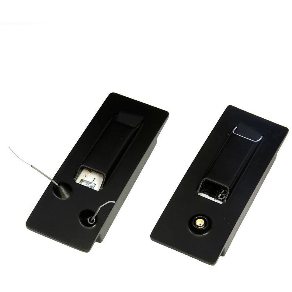 RVJET pocket hatches with antenna interface (2pcs/set)