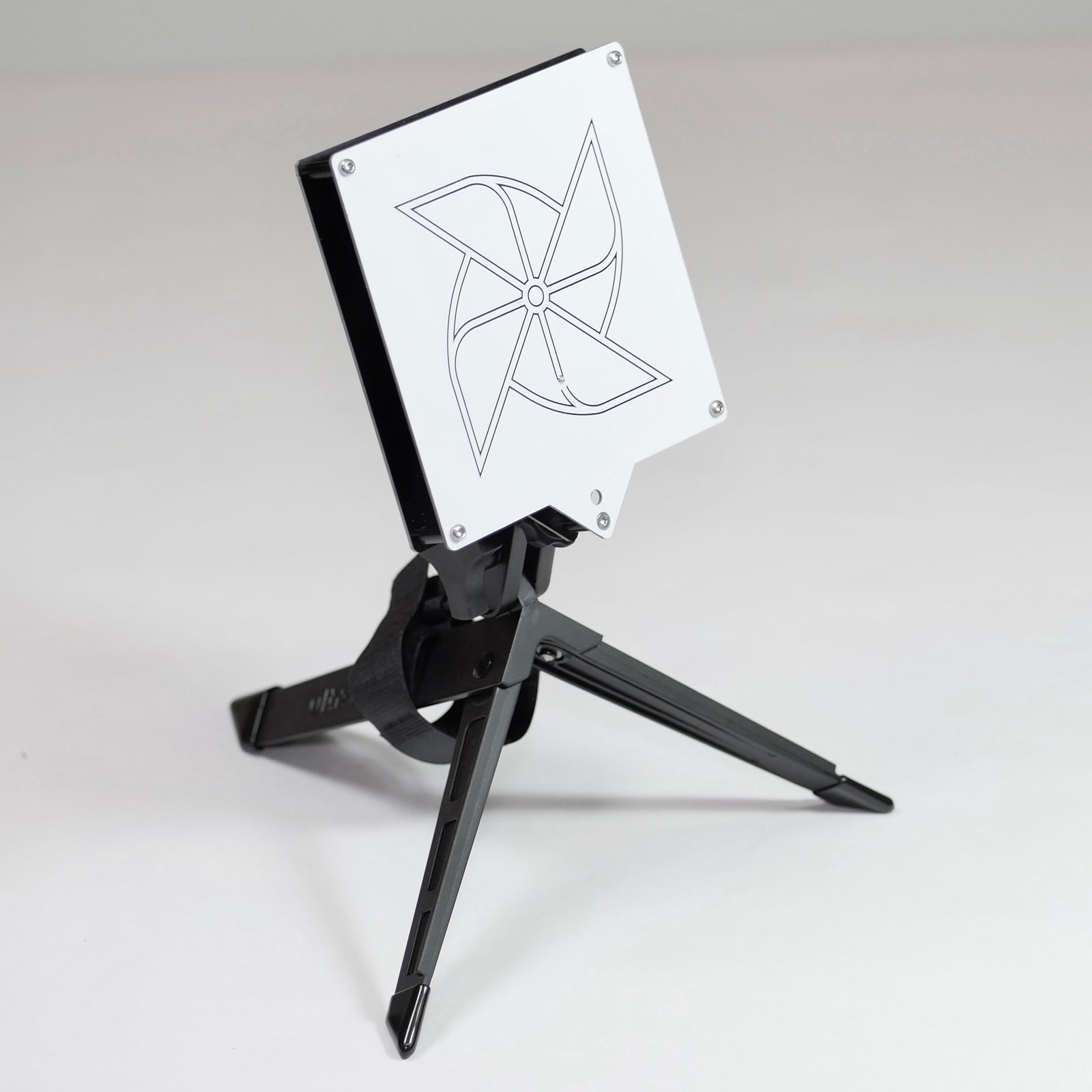 Mini Portable Tripod  for Circular Wireless Patch Antenna