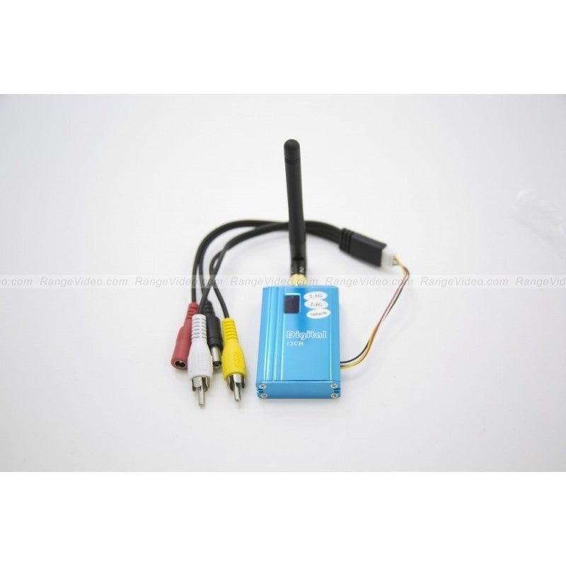 2.4 GHz 700mW FPV video transmitter w/antenna & harness