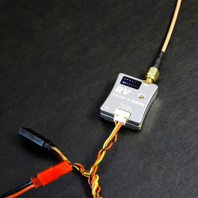 5.8 GHz 600mW wireless video  transmitter with microphone and aluminum case
